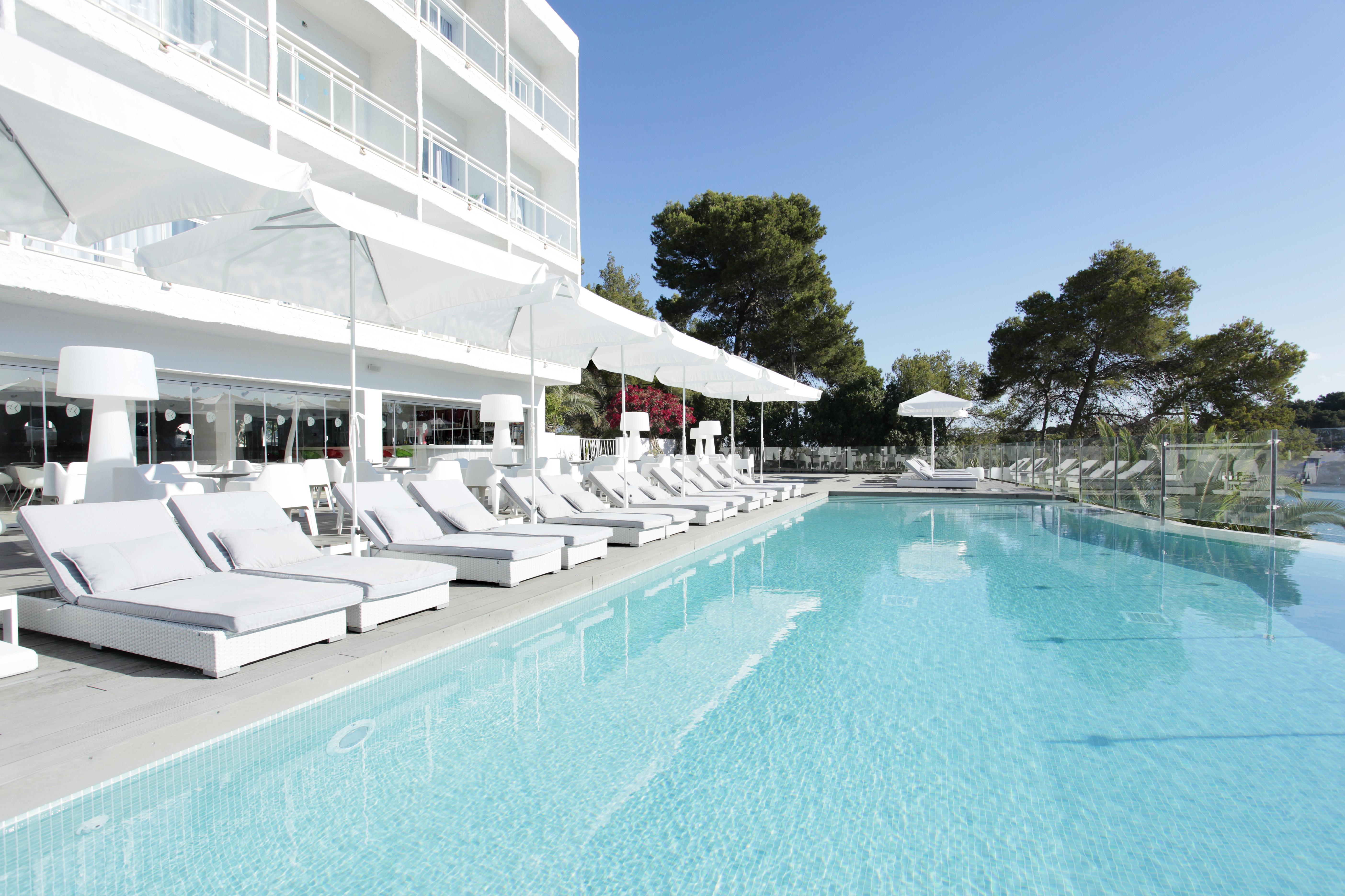 Grupotel Ibiza Beach Resort - Adults Only ปอร์ตีนัตซ์ ภายนอก รูปภาพ