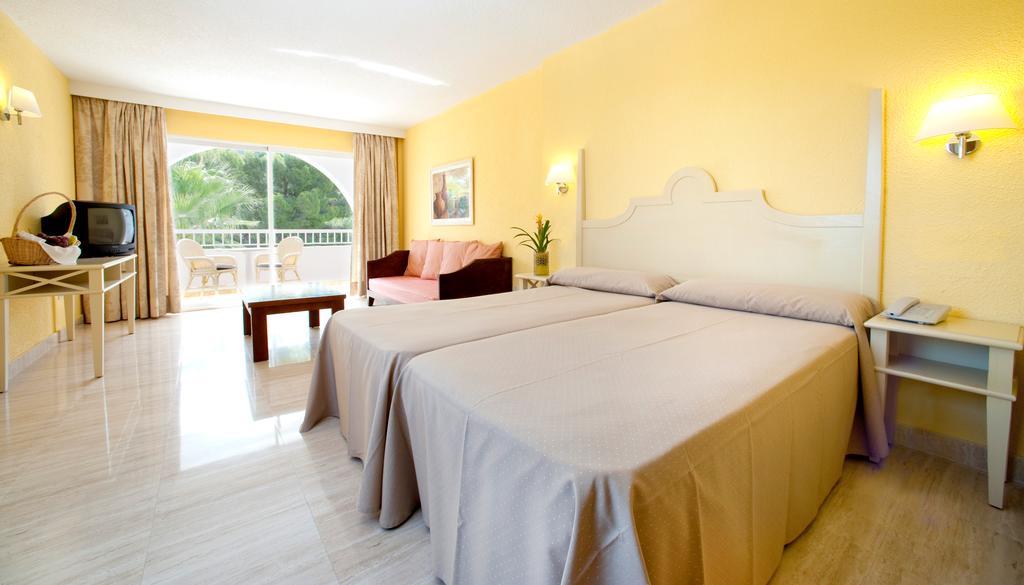 Grupotel Ibiza Beach Resort - Adults Only ปอร์ตีนัตซ์ ห้อง รูปภาพ